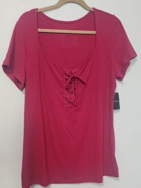 Lace-Up Scoop Neck Short Sleeve Top - Pink Torrid